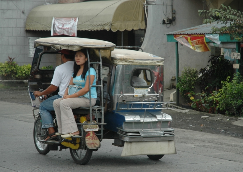 Tricycle Madam philippine.JPG