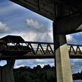 vieux pont sur la Seine à Conflans Ste H