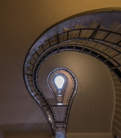 Bulb stairway