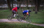 les jeunes du club de BMX du BCVO Franconville, à l'entrainement.